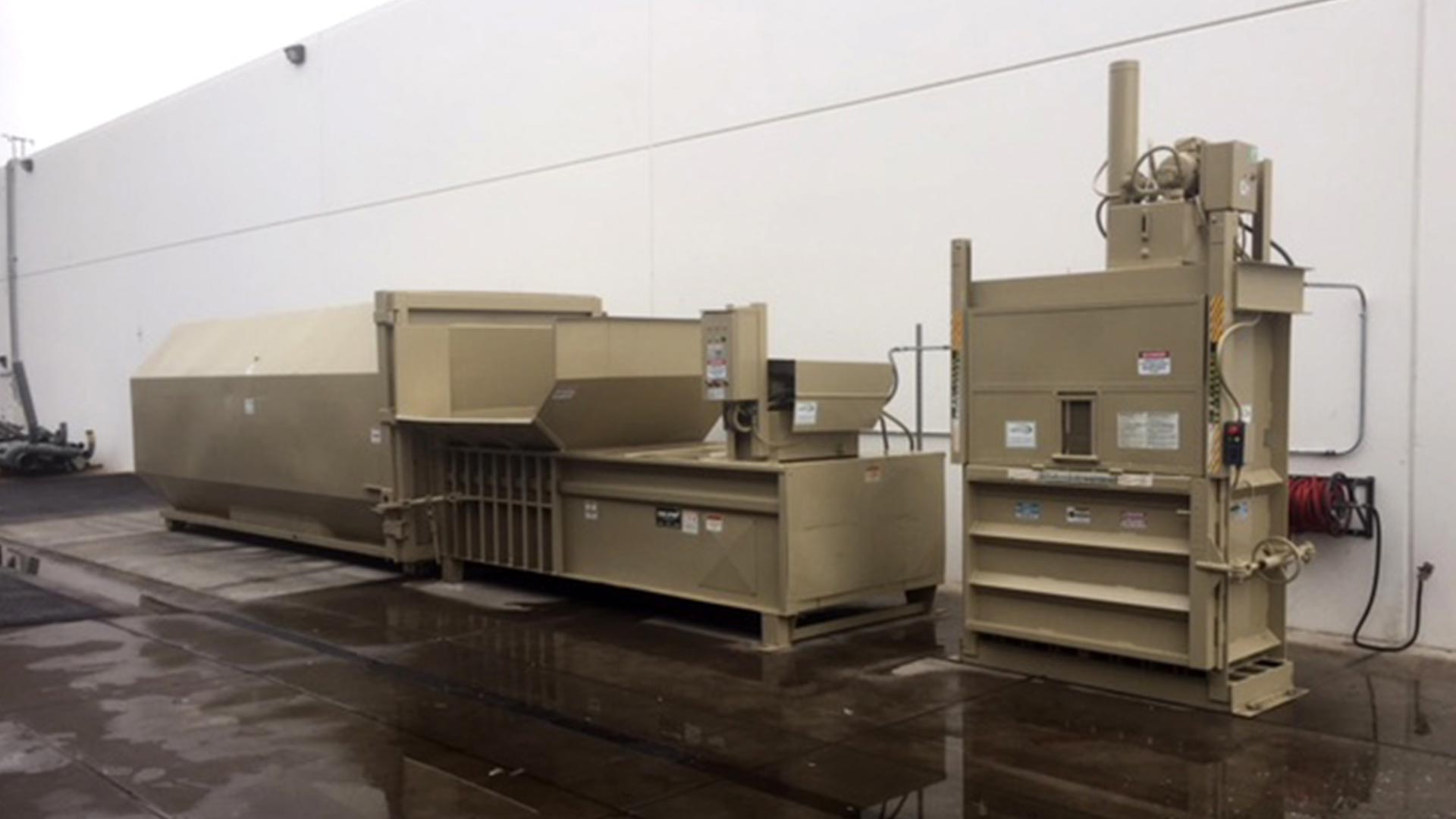 CRA equipment, vertical balers