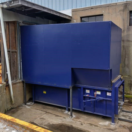 Equipment detail _ pre-crushers 03 cra blue outdoor pre-crusher compactor